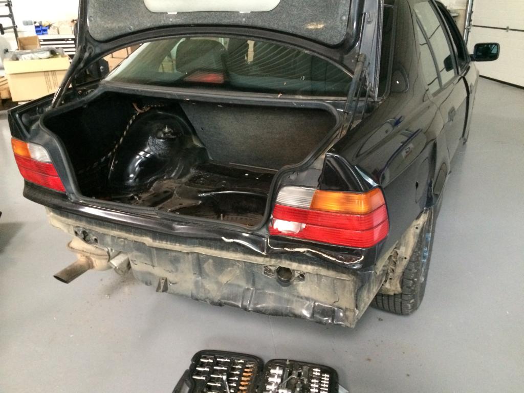 PASSION BMW E36 :: [TUTO] COMMENT REPARER UN PARE-CHOC EN ABS