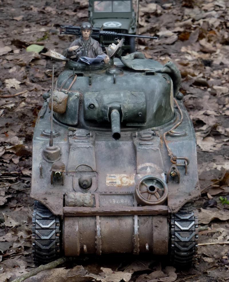 Sherman modifié M4A4 de la 1ère DB P1100656-4420719