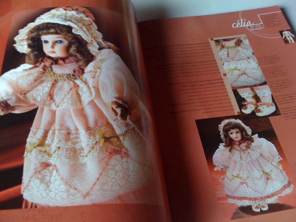 Poupée En Porcelaine Mundia - Vintage - Très Bon État