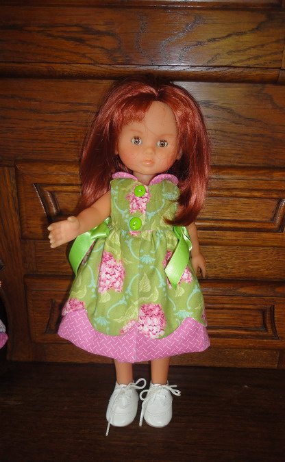 Couture pour mes poupées et celles de mes amies Dsc03494_redimensionner-4623bcd
