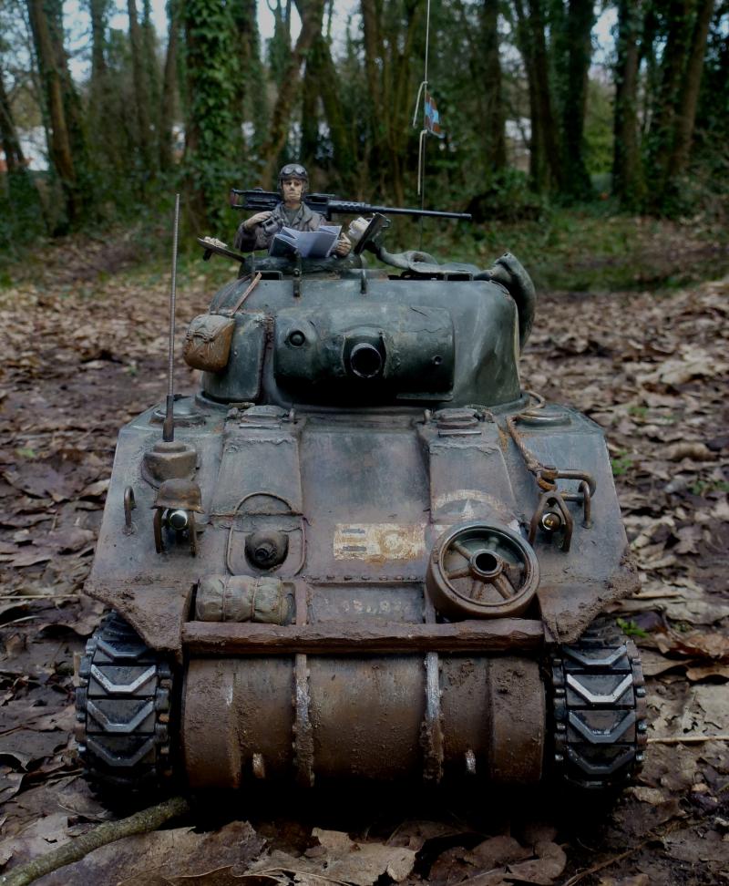 Sherman modifié M4A4 de la 1ère DB P1100658-442078f