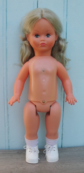 ancienne poupée Sylvia Gégé la poupée miracle années 70