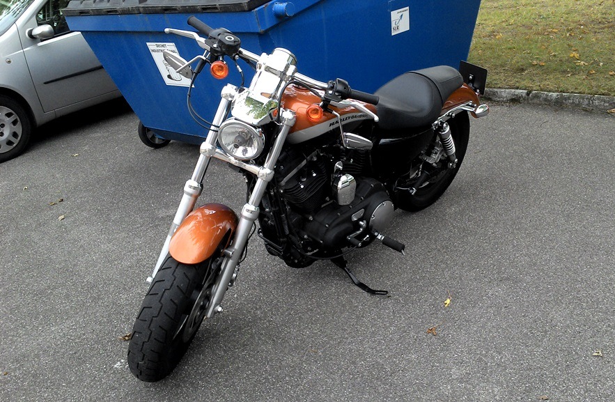 Rétroviseurs sous le guidon Sportster? Img_20141007_124526_378-47f9cef