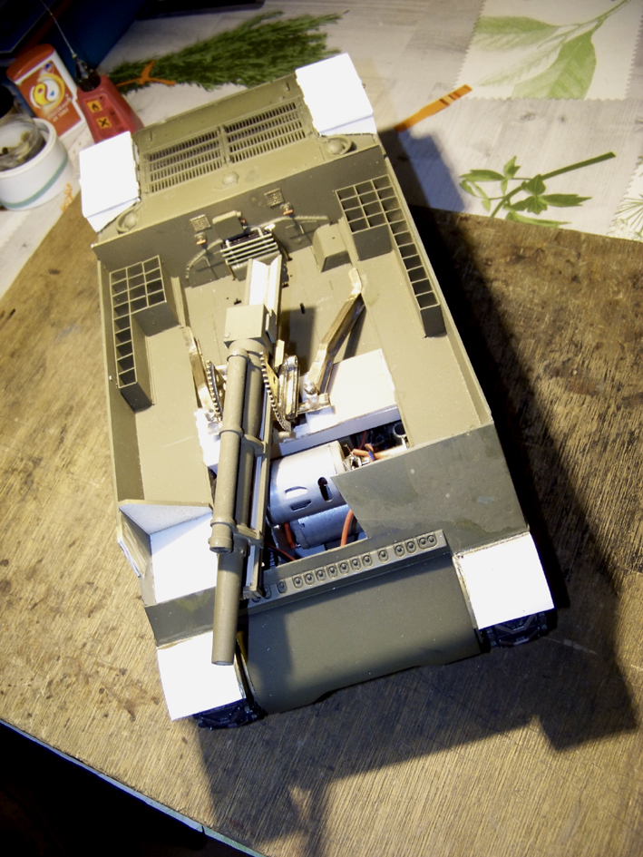 M7 B1 105 Howitzer Gun Motor Carriage "Priest" - Heng Long - 1/16e 103_3926---copie-4db2bd8