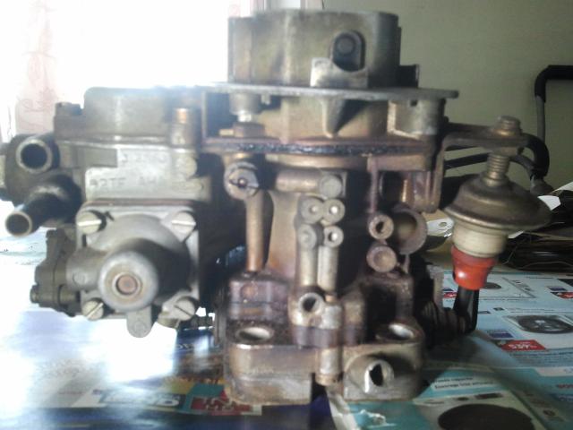 remontage moteur 2.3l V6 ford 1982 - Page 4 Photo0010-5243e42