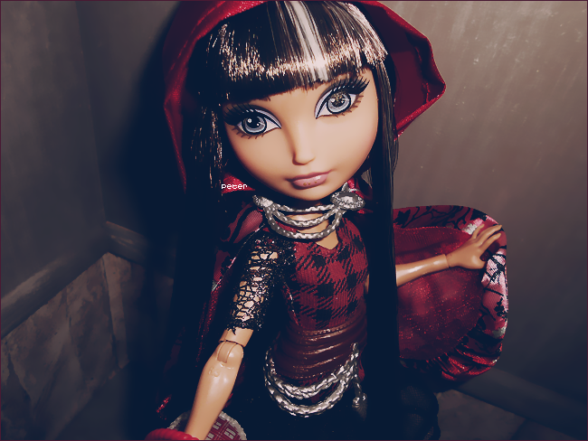 Are you a Royal or a Rebel ? Cerise-hood-4776aca