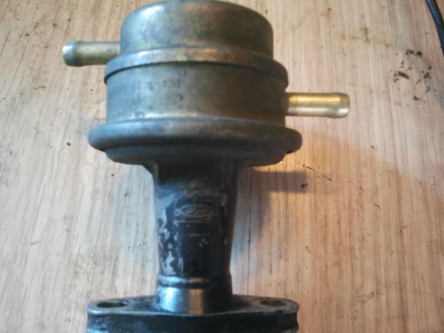 remontage moteur 2.3l V6 ford 1982 - Page 4 Photo0295-5250235