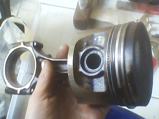 remontage moteur 2.3l V6 ford 1982 - Page 4 Img0084a-5274976