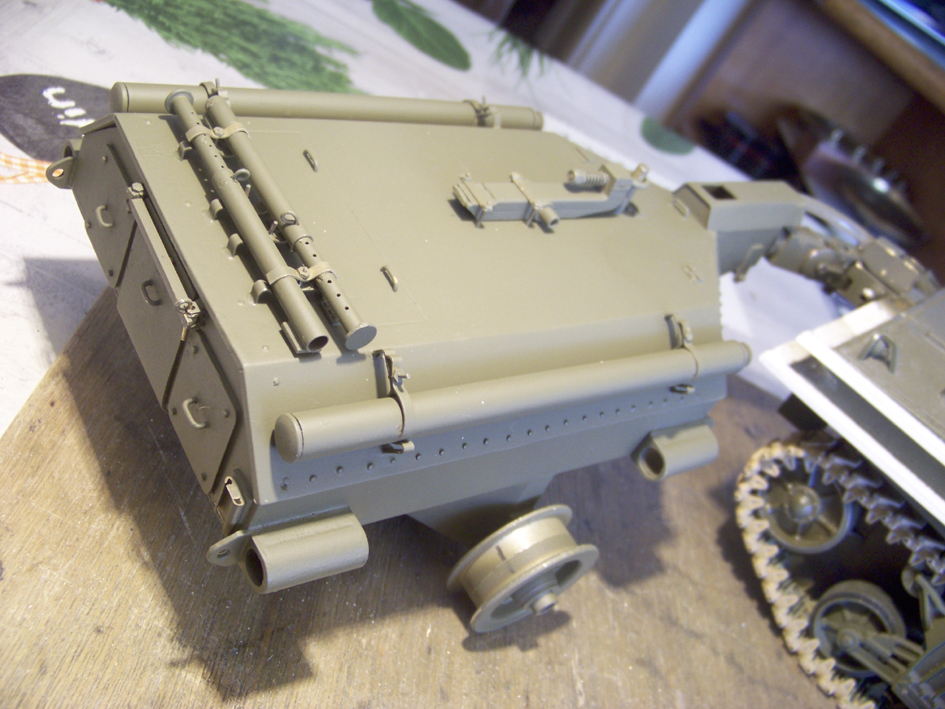 Sherman M4 " Crocodile " 1/16 Heng Long et Scratch 103_3708-4b91e77