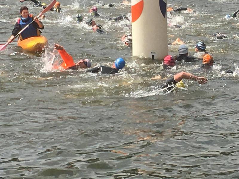 Bonnet De Piscine Qui Ne Laisse Pas Passer L Eau Triathlète-Attitude :: Les CR de l'obèse (New CR Mercredi 28/08)