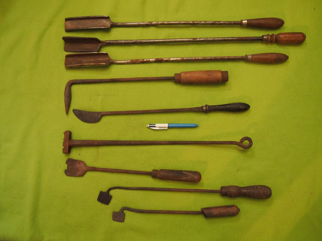 OUTILS ANCIENS - ART POPULAIRE : Qu'est cet outil? Vétérinaire? eleveur? pour bétail? cheval