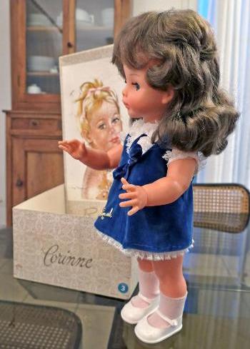 Miss Raynal – Les poupées à trousseau d'Hélène