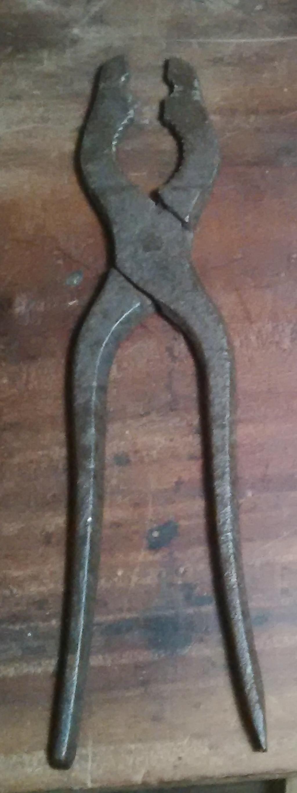 Ancienne Pince D'Artisan ? Outil De Plombier Vintage - France