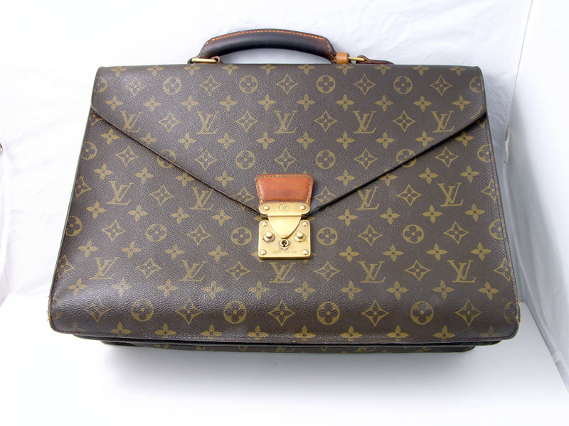 Louis Vuitton Monogram Pegase 65 Travel Bag Roller Suitcase M23295