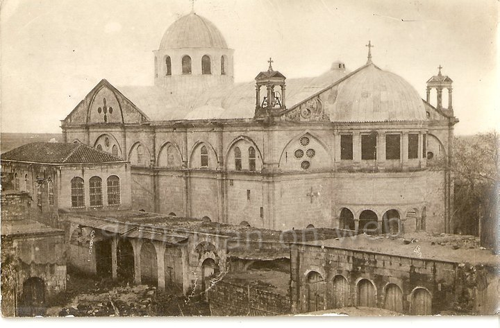 http://img.xooimage.com/files41/f/0/9/kilis-ermeni-kilisesi-2-f-1bc0dfb.jpg