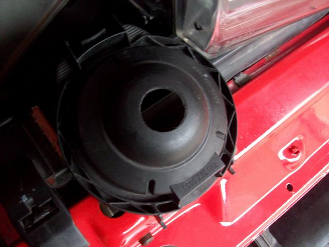 MONTAGE DE FEUX XENONS DANS BMW E36 Kit-xenon-bmw-e36-coupe-23--35edb2c
