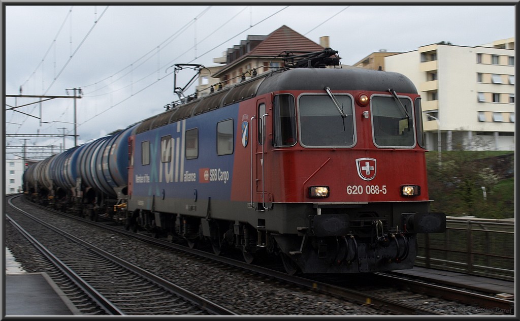 Spot du jour ferroviaire. Nouvelles photos postées le 28 Novembre 2016 Re620p_01-336be42