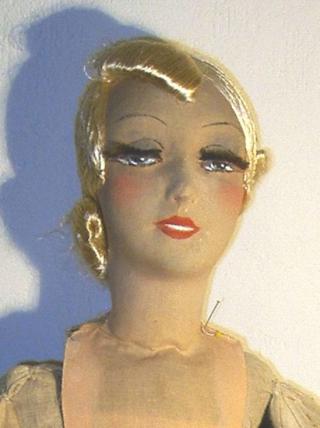 ANCIENNE POUPÉE de SALON ou de BOUDOIR des années 1920-1930