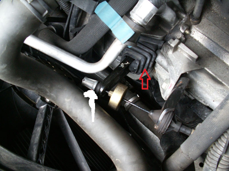 Pedale embrayage dure clio 3