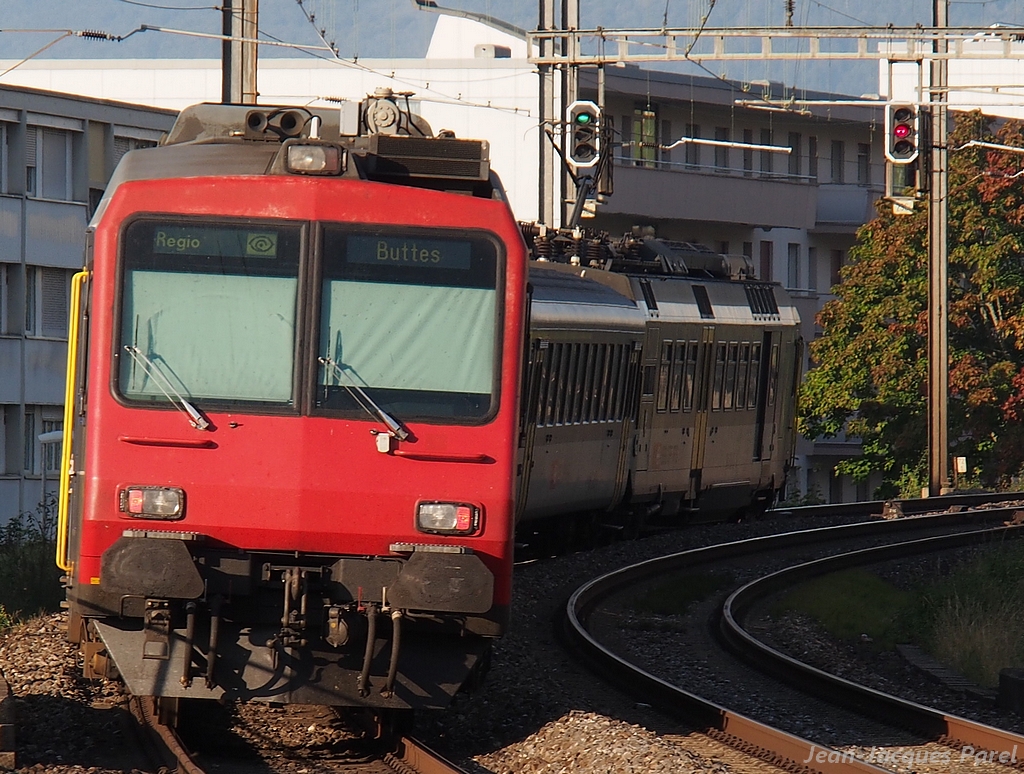Spot du jour ferroviaire. Nouvelles photos postées le 28 Novembre 2016 Rbde-562-cff-388701e