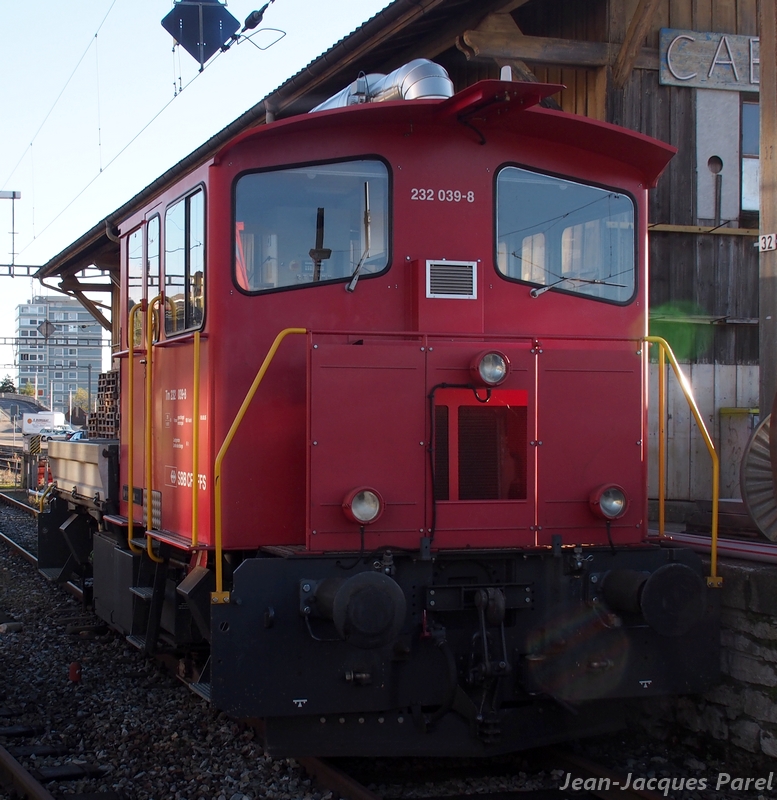 Spot du jour ferroviaire. Nouvelles photos postées le 28 Novembre 2016 Tm-232-039-cff_01-3958450