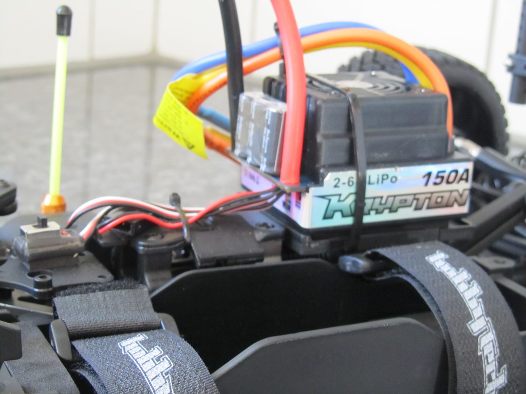 VENDU HOBBYTECH STR8 EP X2 RG Brushless Img_2907-1024x768--42fe920