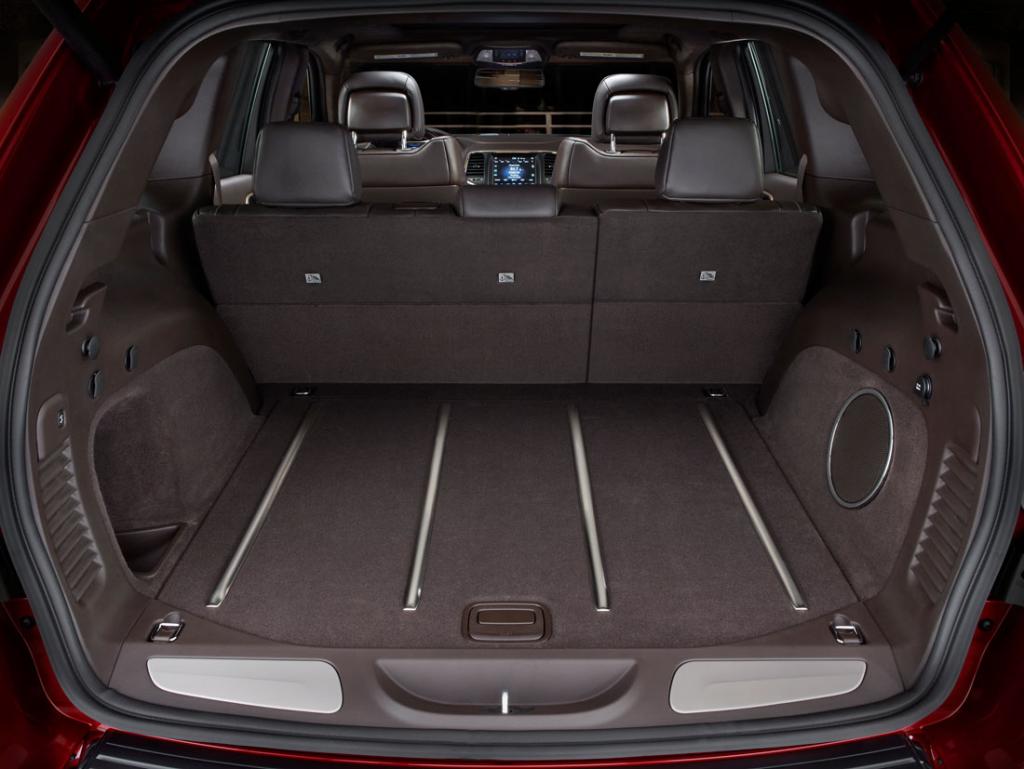Jeep SRT8 Jeep_grand_cherokee_in_14_06-4164724