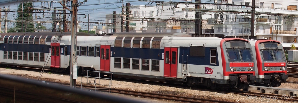 Spot du jour ferroviaire. Nouvelles photos postées le 28 Novembre 2016 Z5668-sncf-transilien-3ed4085