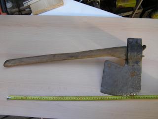 OUTIL ANCIENNE HACHE Hachette Axe,Forgé Old Tool Objet Ancien. EUR 25,00 - FR