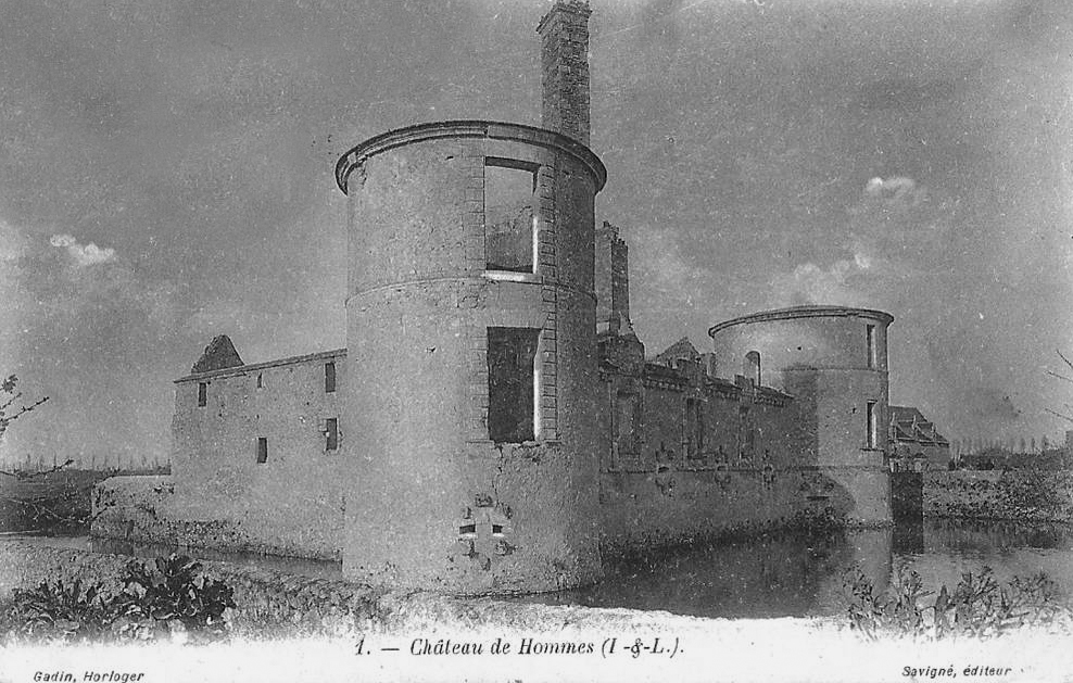 Touraine Insolite Le Château Dhommes 0539