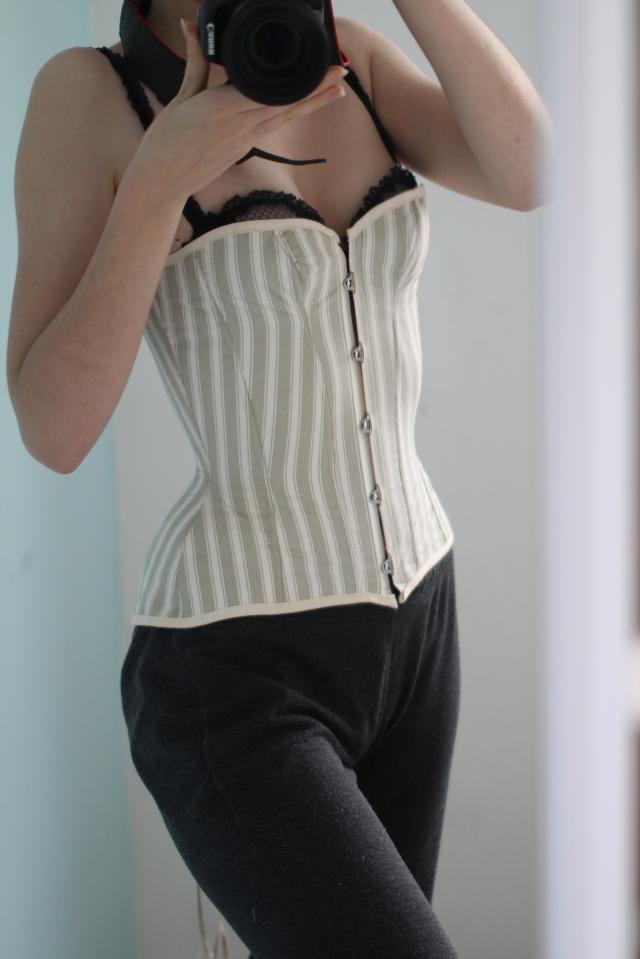 petit corset