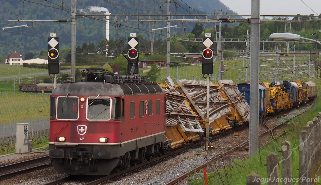 Spot du jour ferroviaire. Nouvelles photos postées le 28 Novembre 2016 Re-66-11627-luter...z-cff_02-3de9088