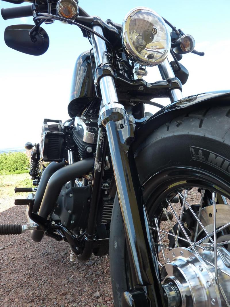 Harley Davidson Sporster 1200 Forty Eight avec quelques modifs ... P1030581-3f1e64a