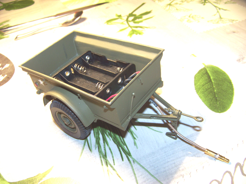Jeep Danbury 1/16e, motorisée Sumo + remorque Bantam 1/4 t 100_2891-433d58f