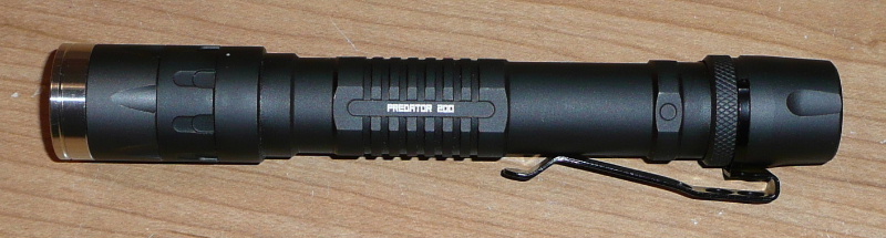 Lampe à LED tactique Genesis à 2 piles "AA". Genesis-3-436a23c