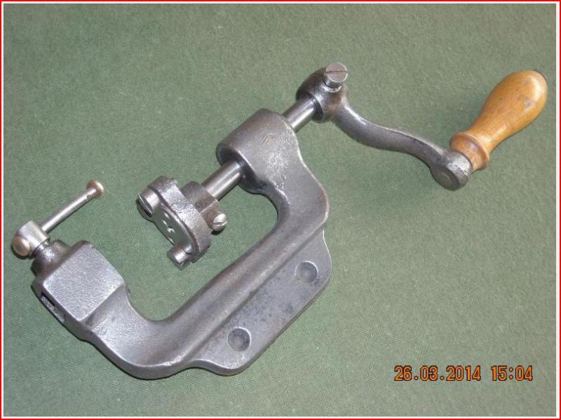 MACHINE KOWA A COUPER ET FILETER LES RAYONS