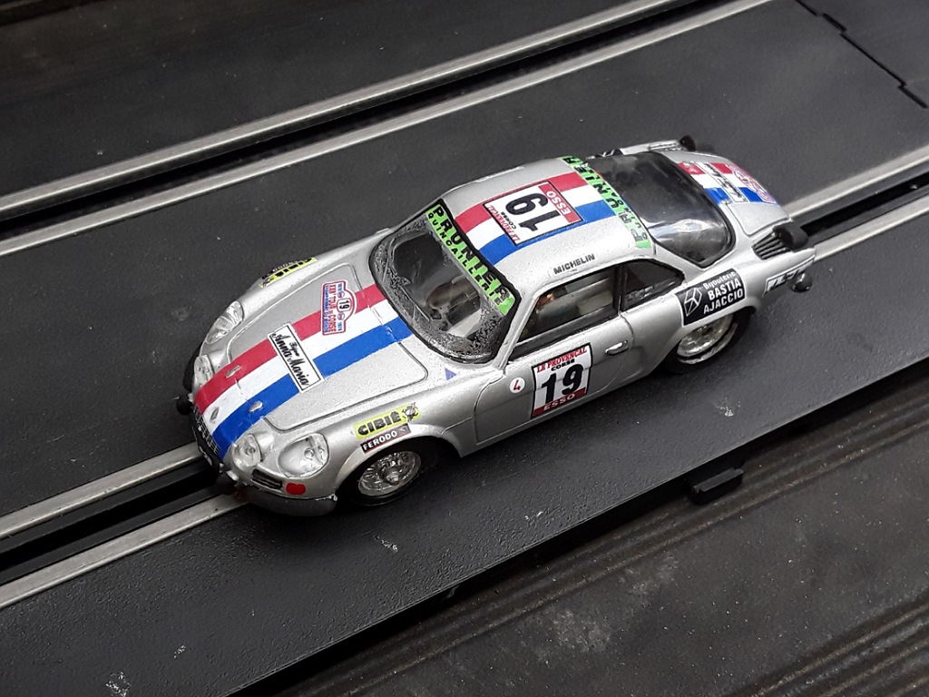 COFFRET RENAULT ALPINE A110 & BMW 2002 TI Tour de Corse 1974 1/43e