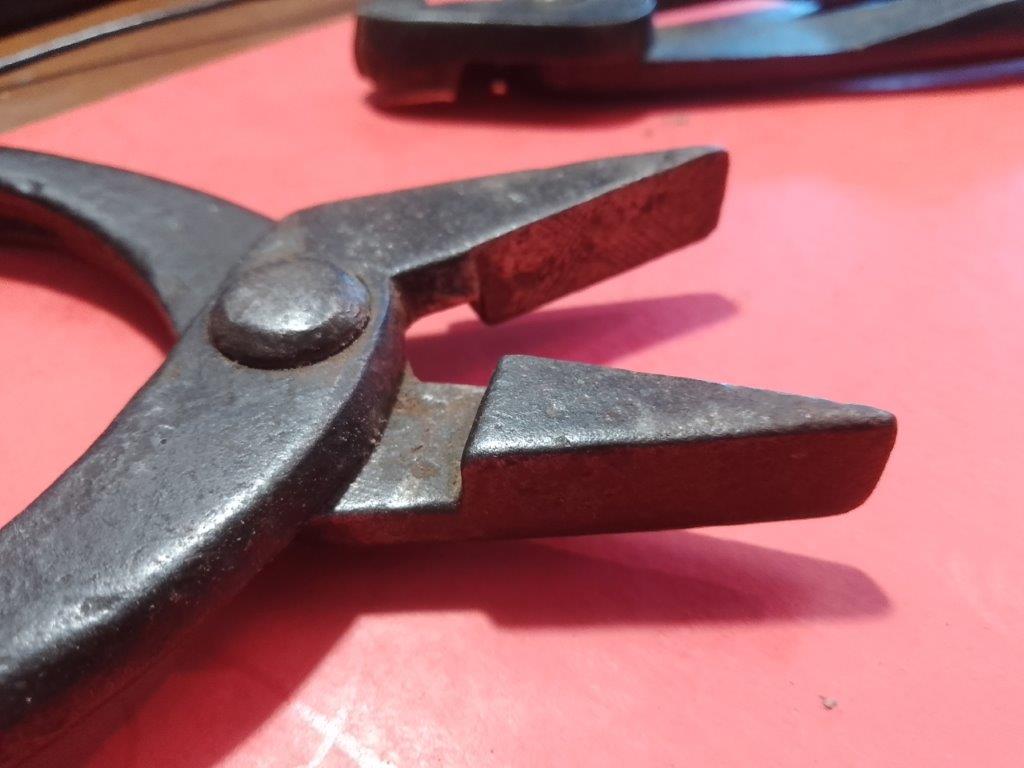 Ancienne Pince D'Artisan ? Outil De Plombier Vintage - France