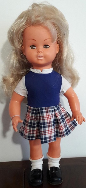 Ancienne Poupée Marcheuse Gégé Patricia – 1975 – Dans Sa Boîte D'origine
