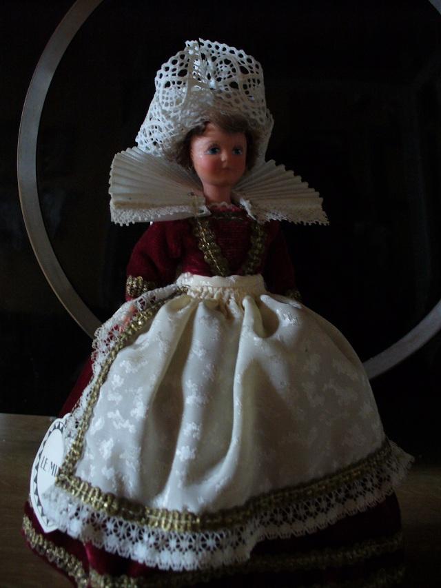 Poupée Folklorique Ancienne De Bretagne (Pont-Aven) - Occasion, En Très Bon état