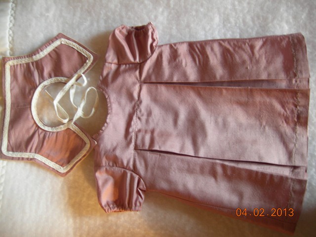 coco : couture, tricot, broderie...: Robe pour poupée 50 cm