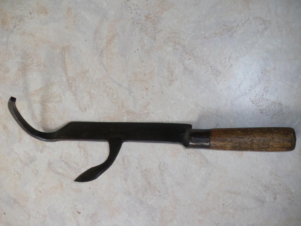 OUTILS ANCIENS ART POPULAIRE Tendeur de piège à grive. — free download